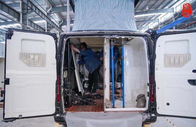 房車旅游為何持續升溫？從隨州房車工廠看國內旅游新風尚